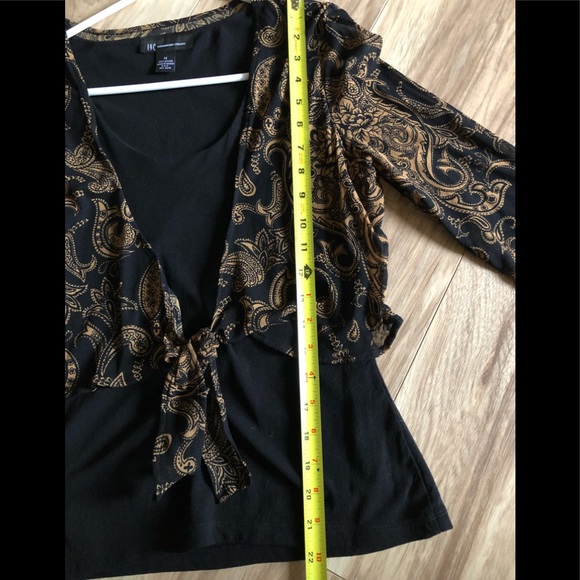 Cute layered look top 🍁 - Picture 3 of 7